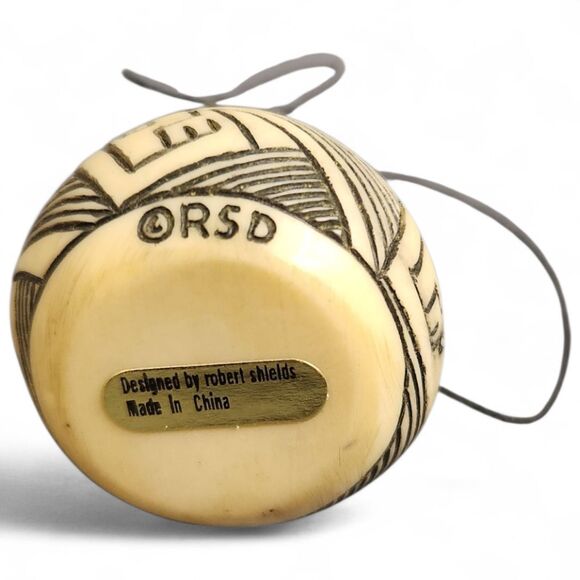 Robert Shields Miniature Vase Ornament 1-1/2"H, Cream with black carved lines - Picture 3 of 6